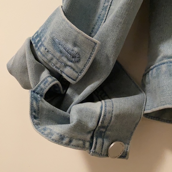 Calvin Klein Jean jacket. - Picture 6 of 7